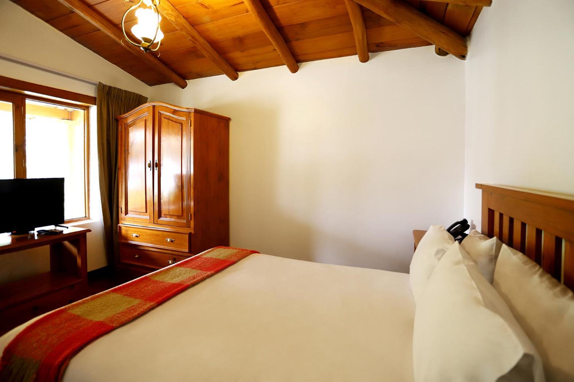 Ensenada Hotel Y Campo Asociado Casa Andina カハマルカ エクステリア 写真