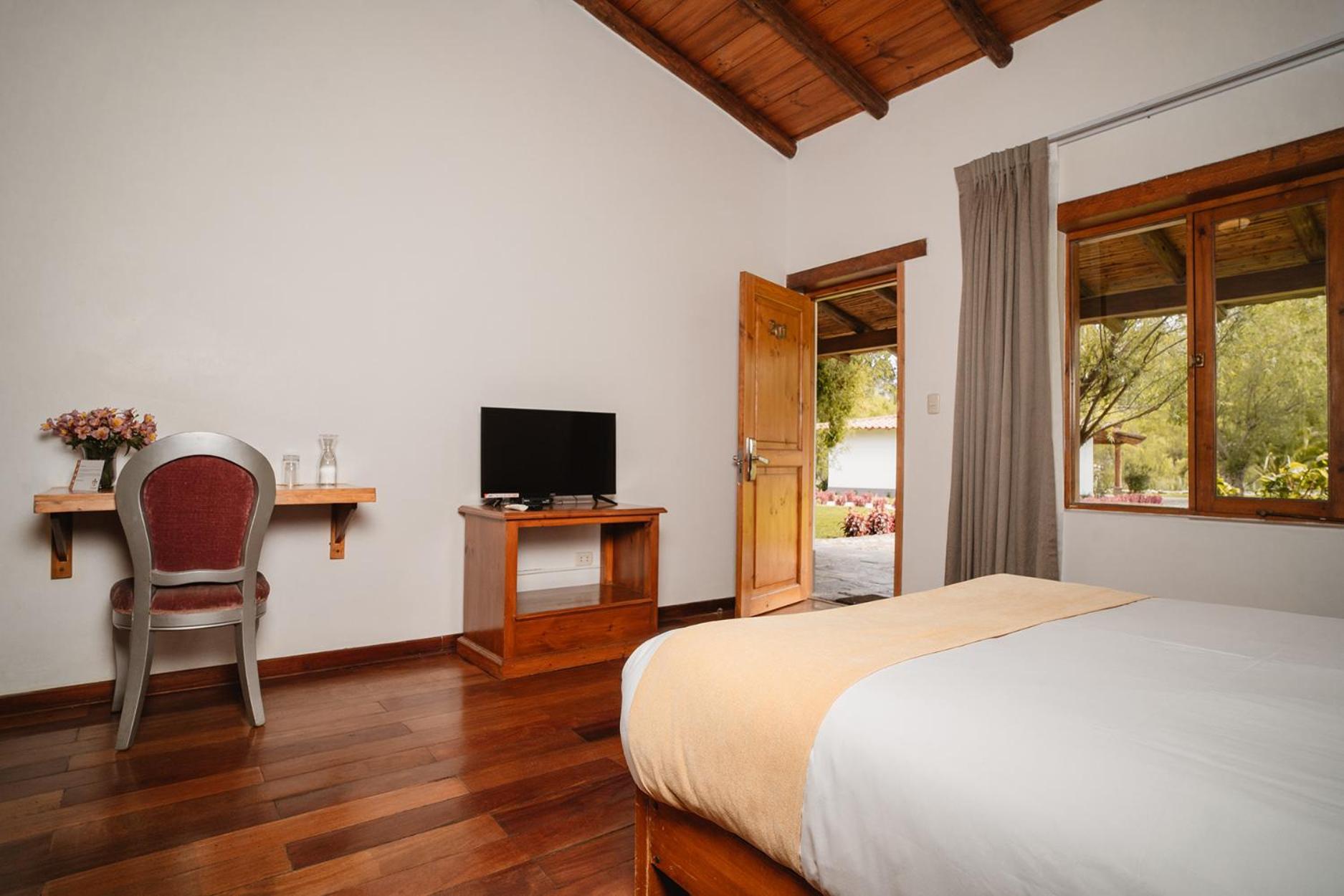 Ensenada Hotel Y Campo Asociado Casa Andina カハマルカ エクステリア 写真